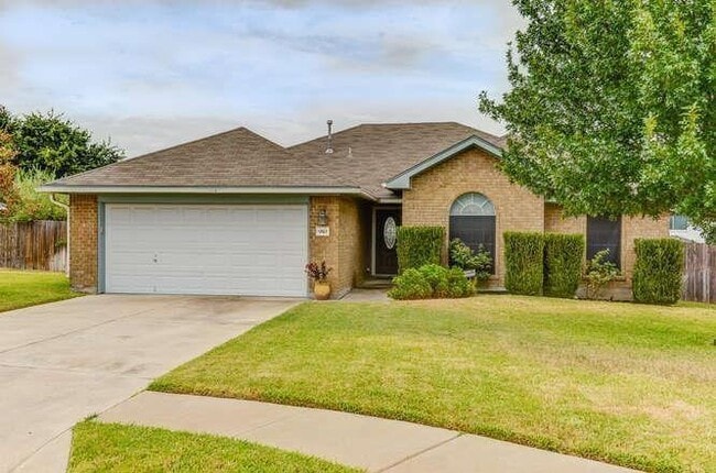 Building Photo - 910 Wild Petunia Way