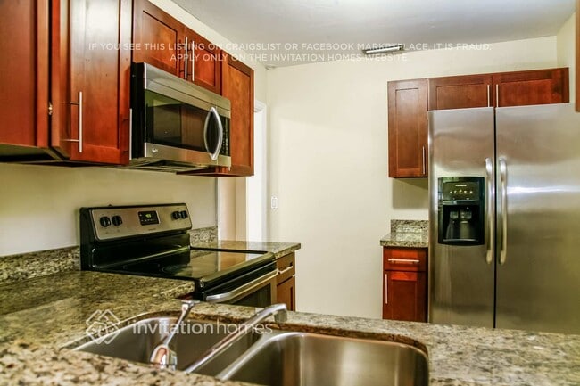 Photo - 245 NW 124th St