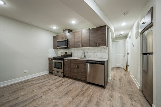 Photo - 2237 S Sacramento Ave