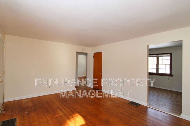 Photo - 5352 Danroth Ct