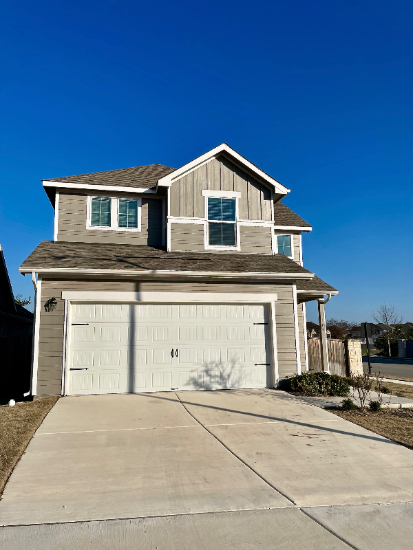 Photo - 100 Red Buckeye Loop House