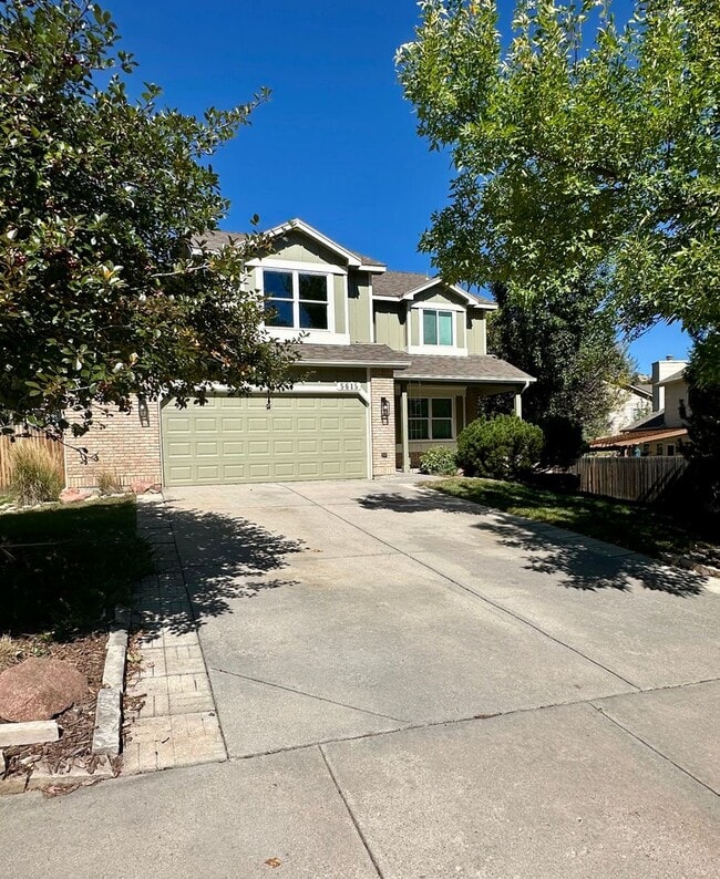 Building Photo - Beautifully Updated 5-Bedroom Home Near Ut...