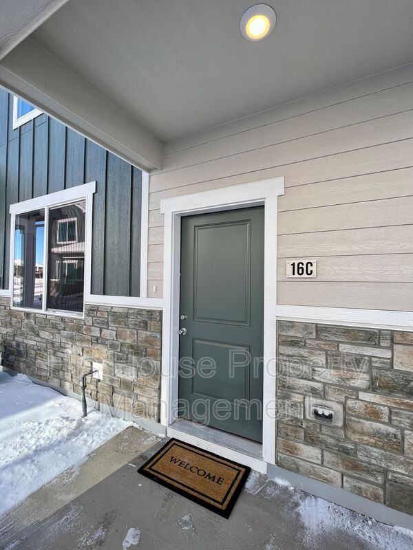 Photo - 1353 Reynolds St