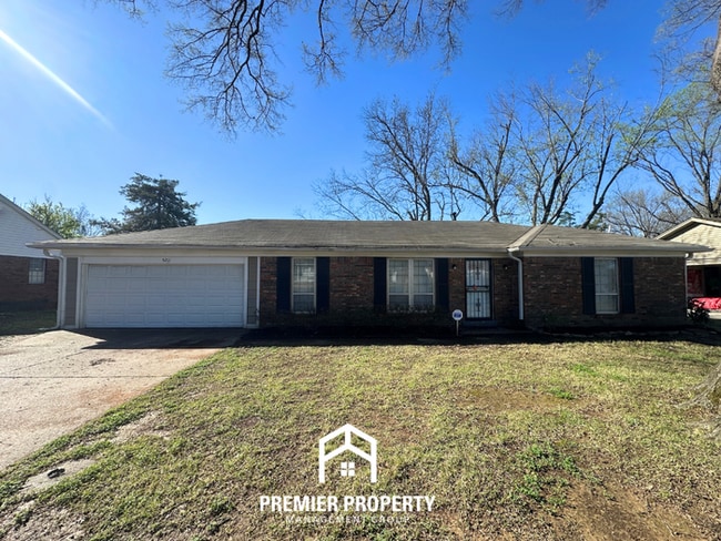 Building Photo - 3-Bedroom Single-Family Home for Rent in Bartlett, TN - Spacious Home Near Memphis