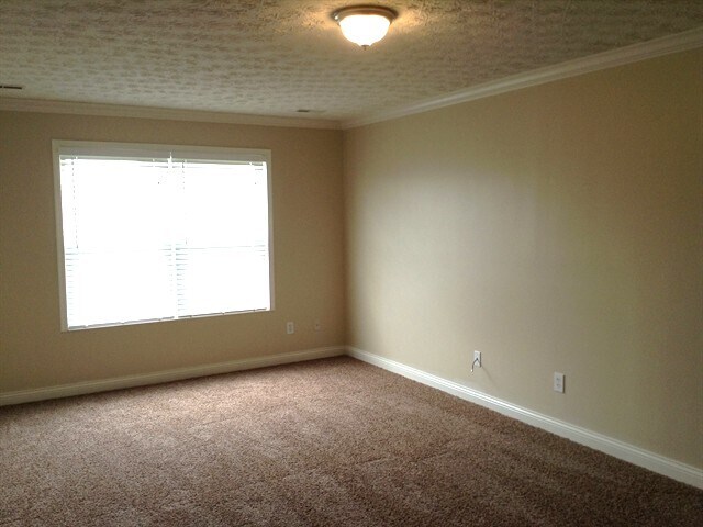 Photo - 11 Sparrow Ln