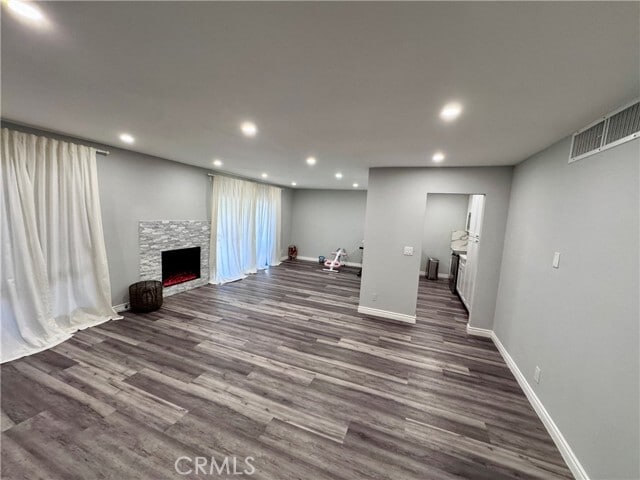 Building Photo - 1127 E Del Mar Blvd Unit 416 Rental
