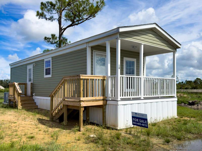 Photo - 14 S Lake Side House