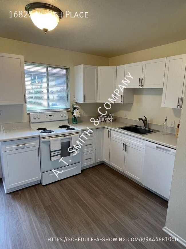 Pet Friendly Golden 2 bed 1 bath with Wash... - Pet Friendly Golden 2 bed 1 bath with Wash... Apartment