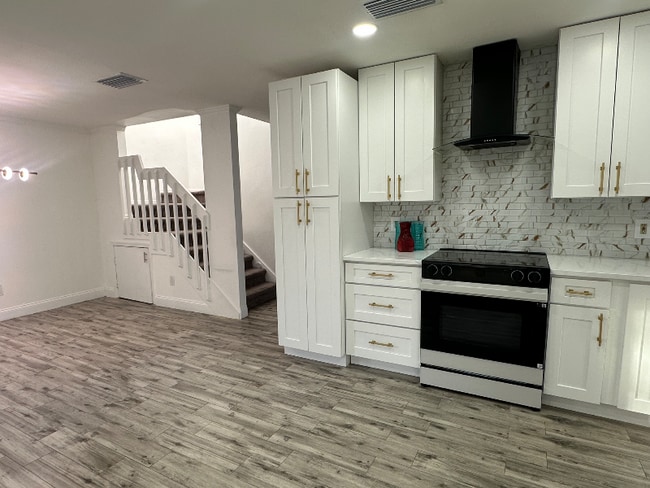 Photo - 9224 Ventana Ln