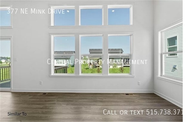 Photo - 377 NE Mink Dr