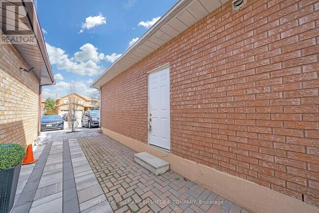 Photo - 24 Glenvilla Rd