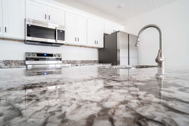 Photo - 526 Gadsden Rd NW Unit 2