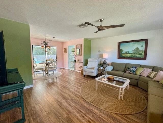 Photo - 442 Lanfair Ave