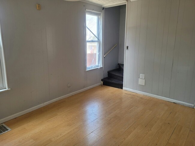 Photo - 505 E Virginia Ave