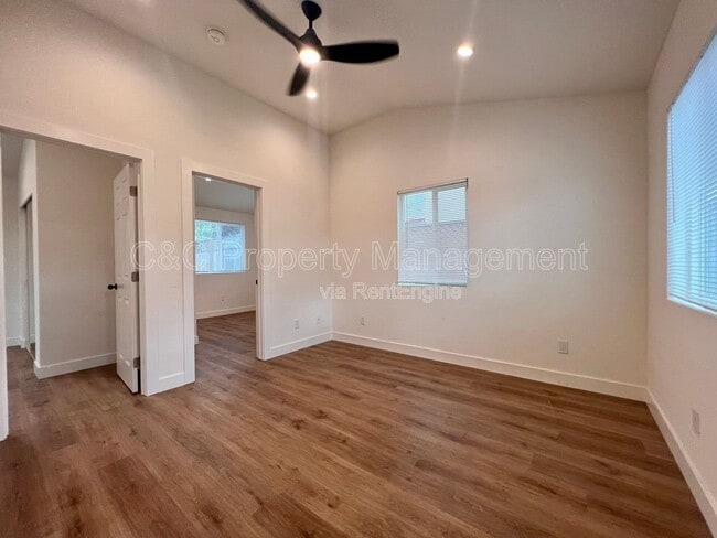 Photo - 1381 Circle Ave Unit B