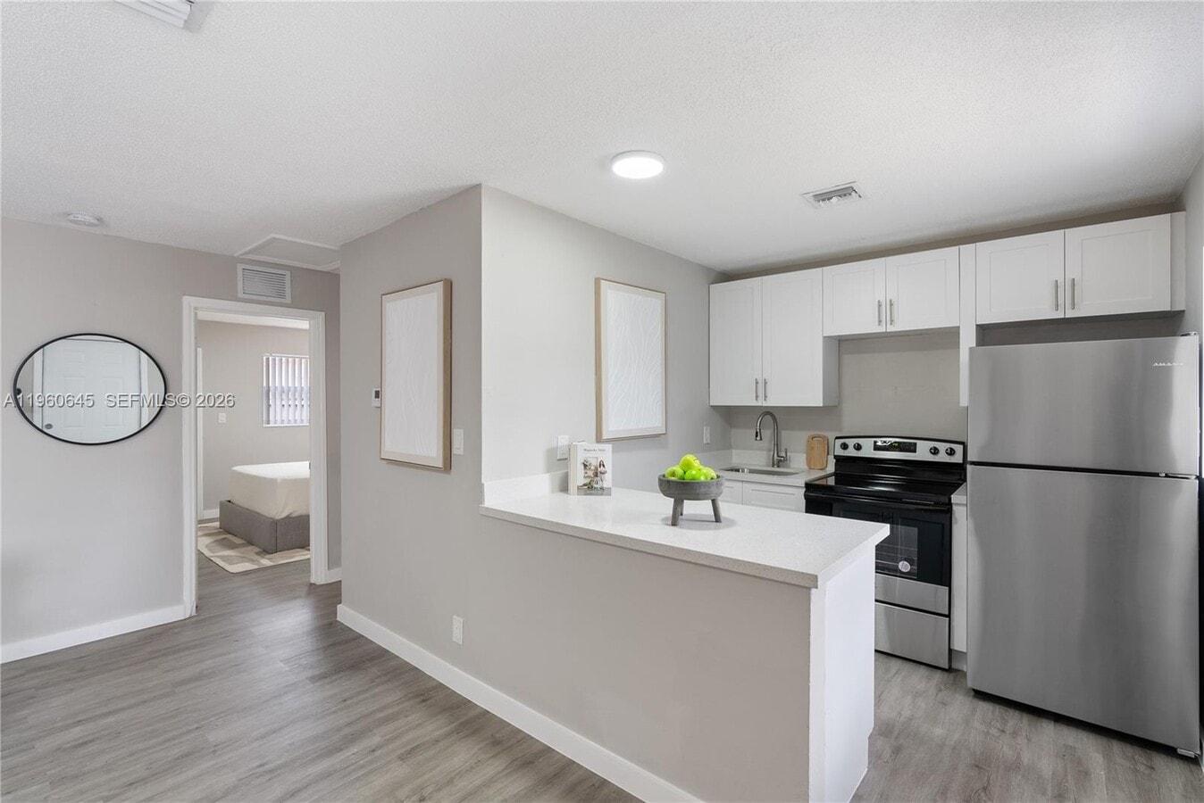 Photo - 322 SW 14th St Unidad 4