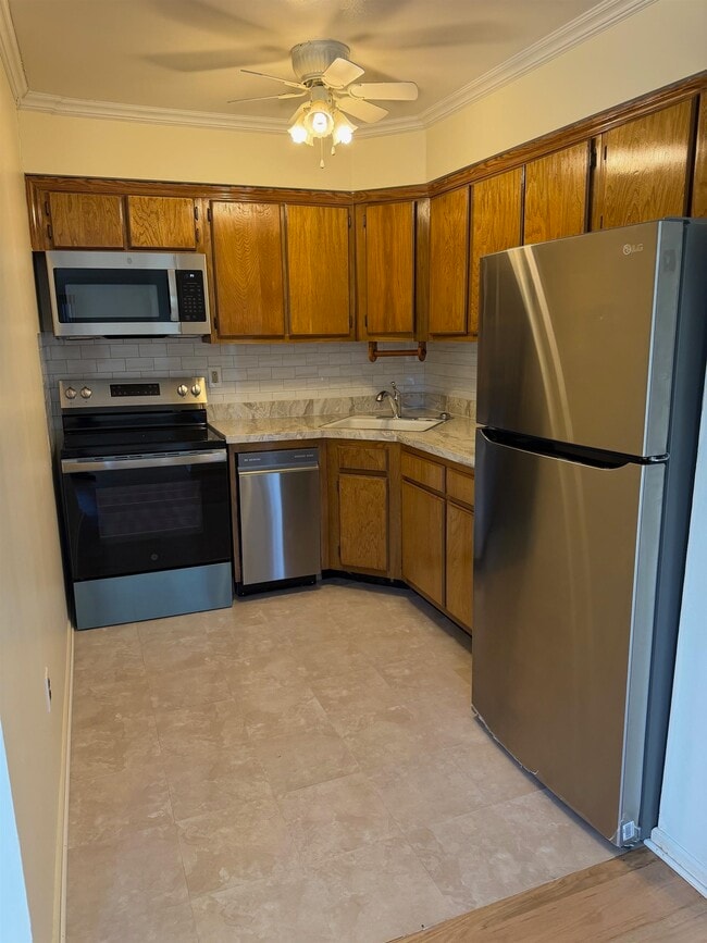 Photo - 729 10th St Unit 3D