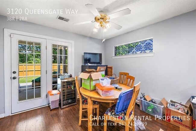 Photo - 3120 Queensgate Way