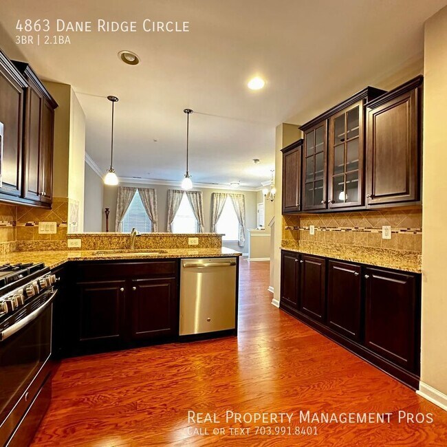 Photo - 4863 Dane Ridge Cir