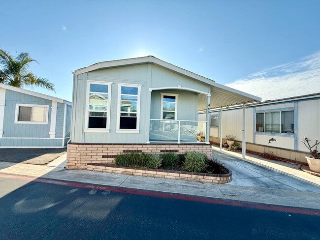 Photo - 80 Huntington St