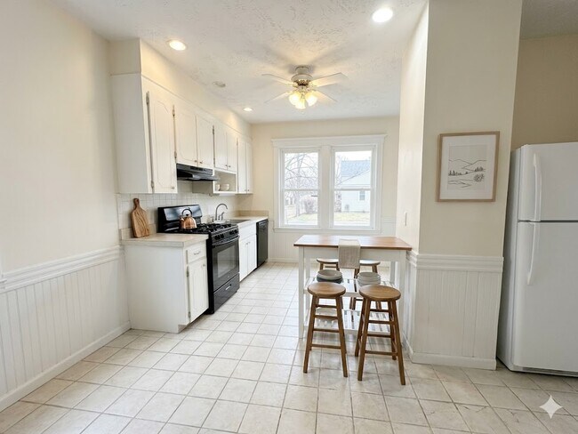 Photo - 207 Boston Ave Unit 1