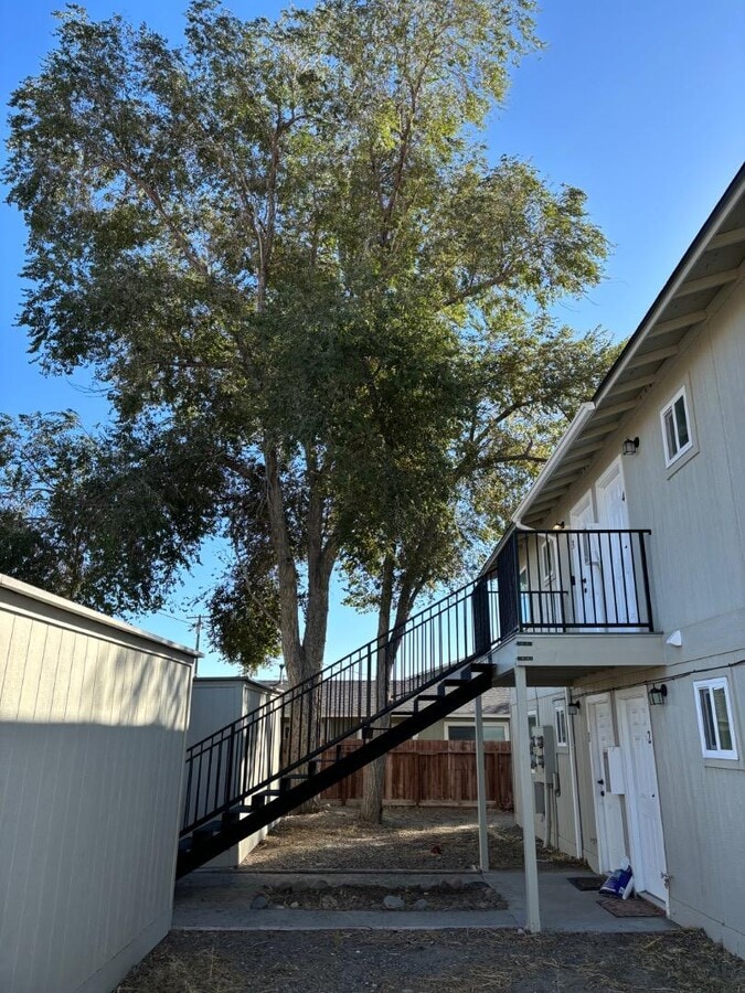 Photo - 150 Mortensen Ln Unit 1