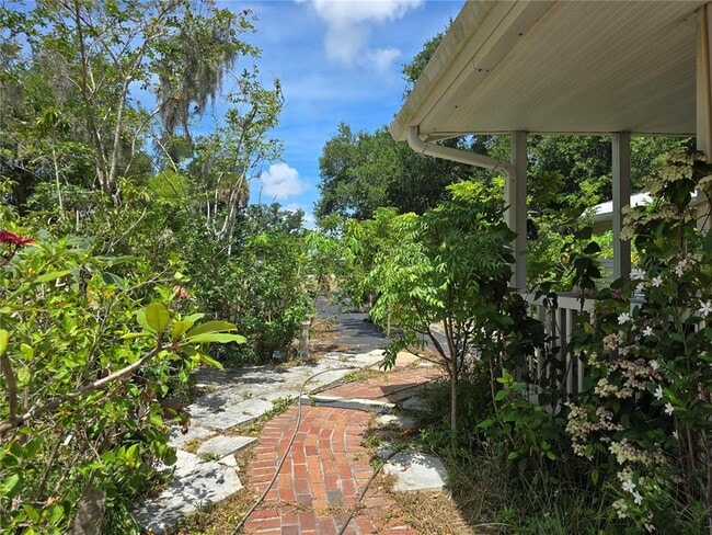 Photo - 2515 16th Ave Dr E