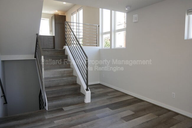Photo - 6251 8th Ave NW