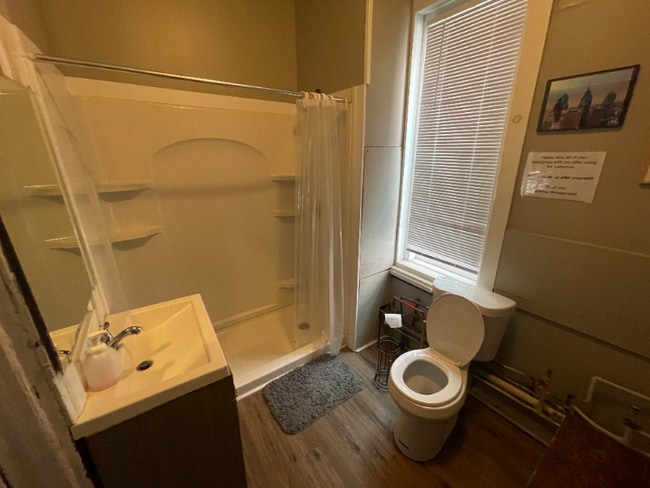 Photo - 4124 Chester Ave Unit 2R