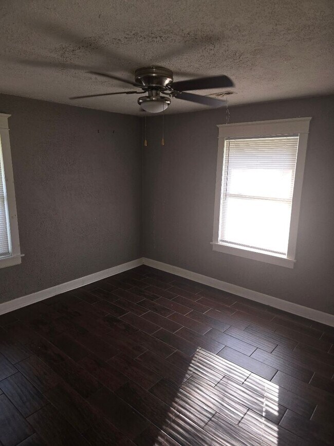 Photo - Everything You Need 2 Bedroom Home