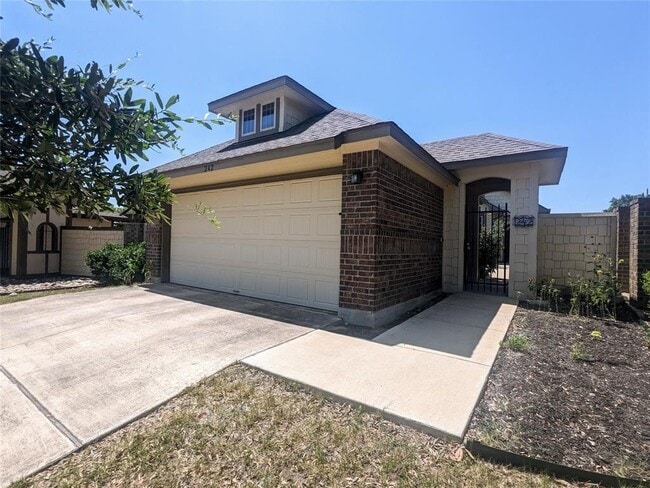 Photo - 242 Rock Bluff Ln