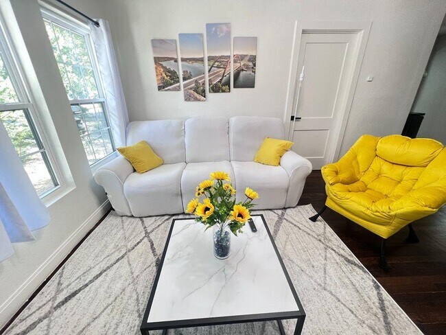 Photo - 3508 Clarkson Ave