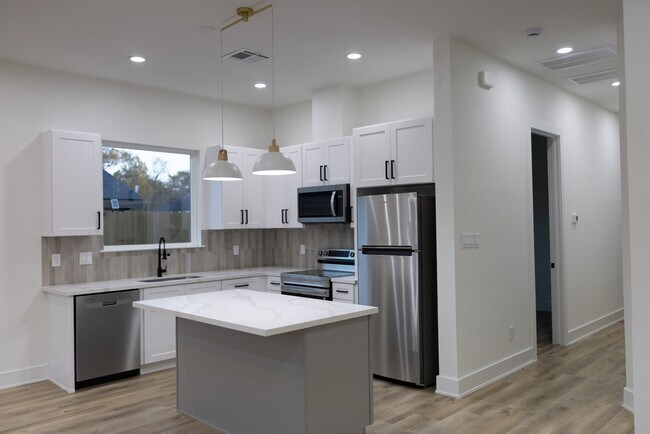 Photo - 3907 Maggie St