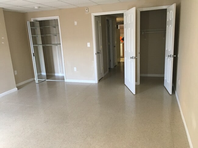 Photo - 446 Broadway Unidad 3