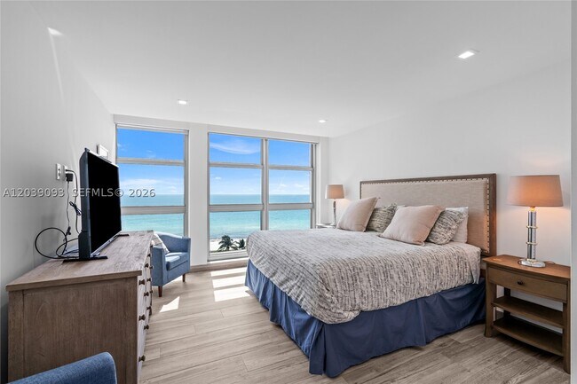 Photo - 5055 Collins Ave Unit 10H
