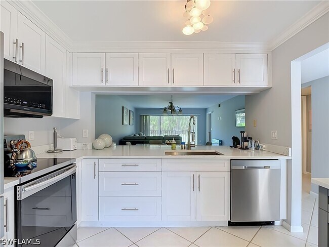 Photo - 3685 Amberly Cir Unit D 203