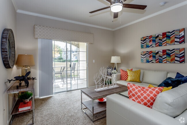 2BR, 2BA - B2