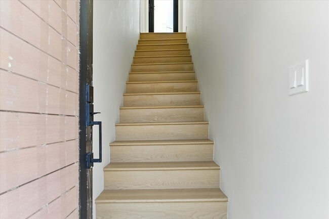 Photo - 1172 N Wilton Pl Unidad 1172