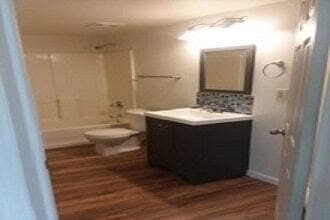 Photo - 217 Masonic Ave Unit 2