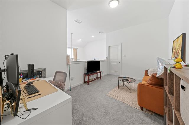 Photo - 1136 Queensdown Wy