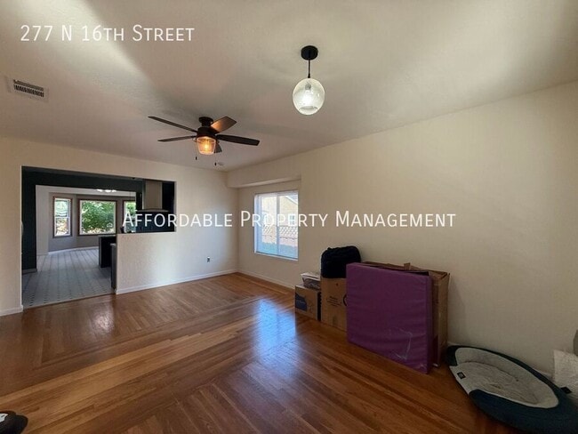 Photo - 277 N 16th St