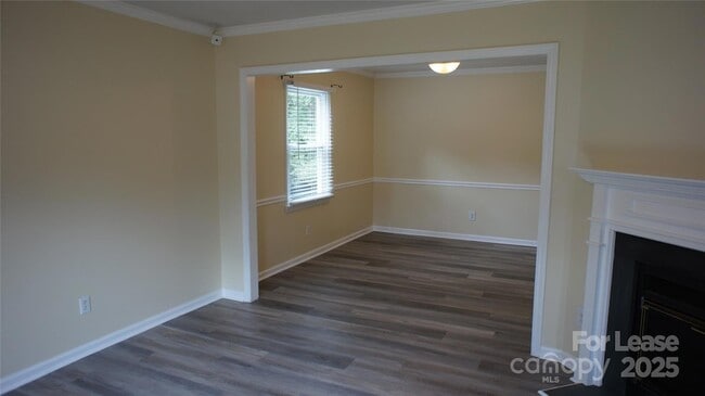 Photo - 8306 Summerglen Cir