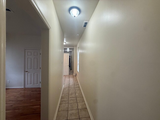 2911 Greenmount Ave Unidad 2A