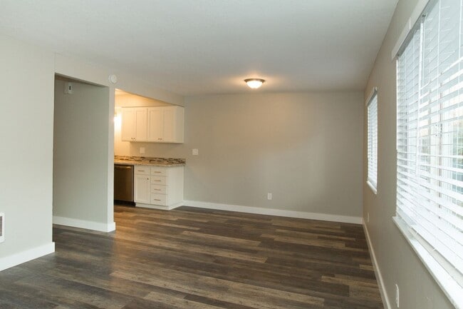 Photo - 2600 NE Lombard St Unidad 2602