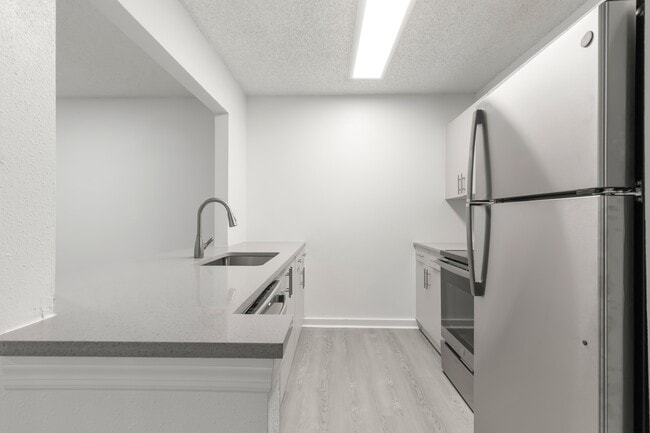 Avana Lakeview