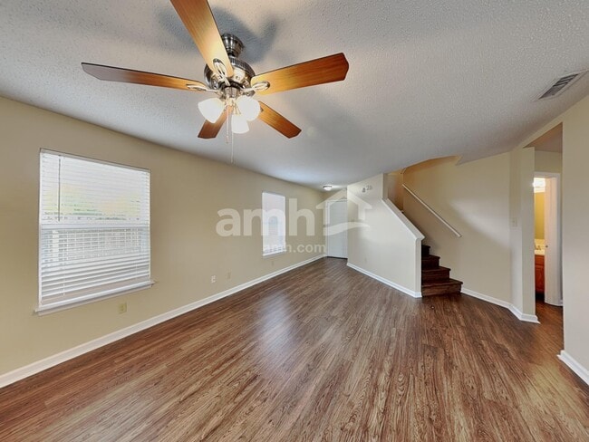 Photo - 5969 Claymont Blvd