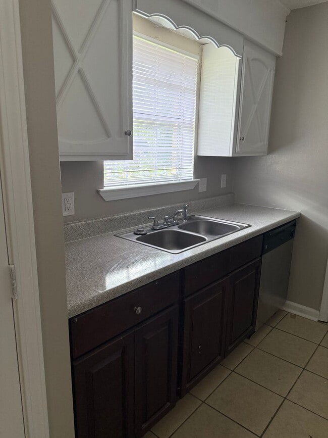 Photo - 14922 Central Woods Ave Unit 14924 CW