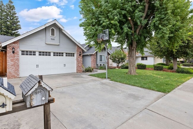 Photo - NW Visalia Home Coming Soon!