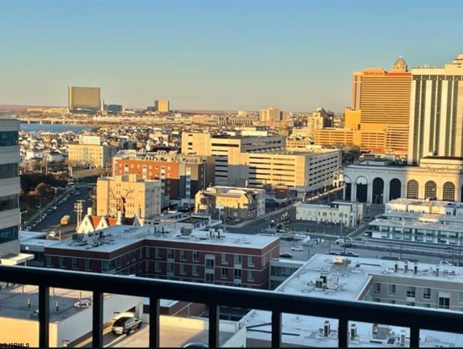 Photo - 3851 Boardwalk Unit 2405