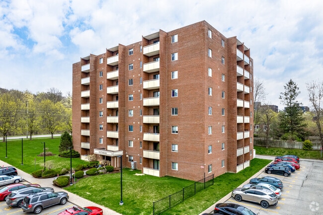Building Photo - Southwood Apartments